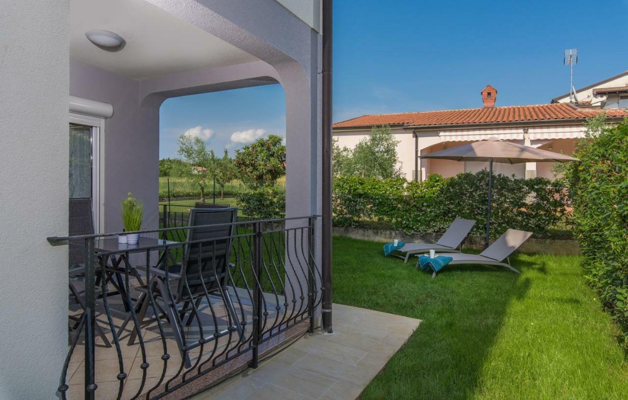 Silver Holiday House Vrvari Buitenkant foto